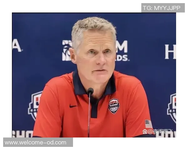 科尔强调关键时刻吉米接球重要性追梦依然是顶级防守者之一